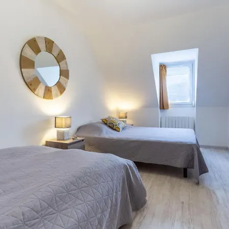Le Coteau-4 By Interhome *